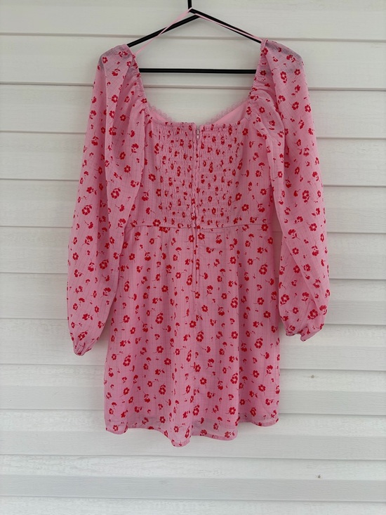 Francesca's Pink Red Floral Mini Puff Sleeve Feminine Romantic Summer Dress - Picture 2 of 9